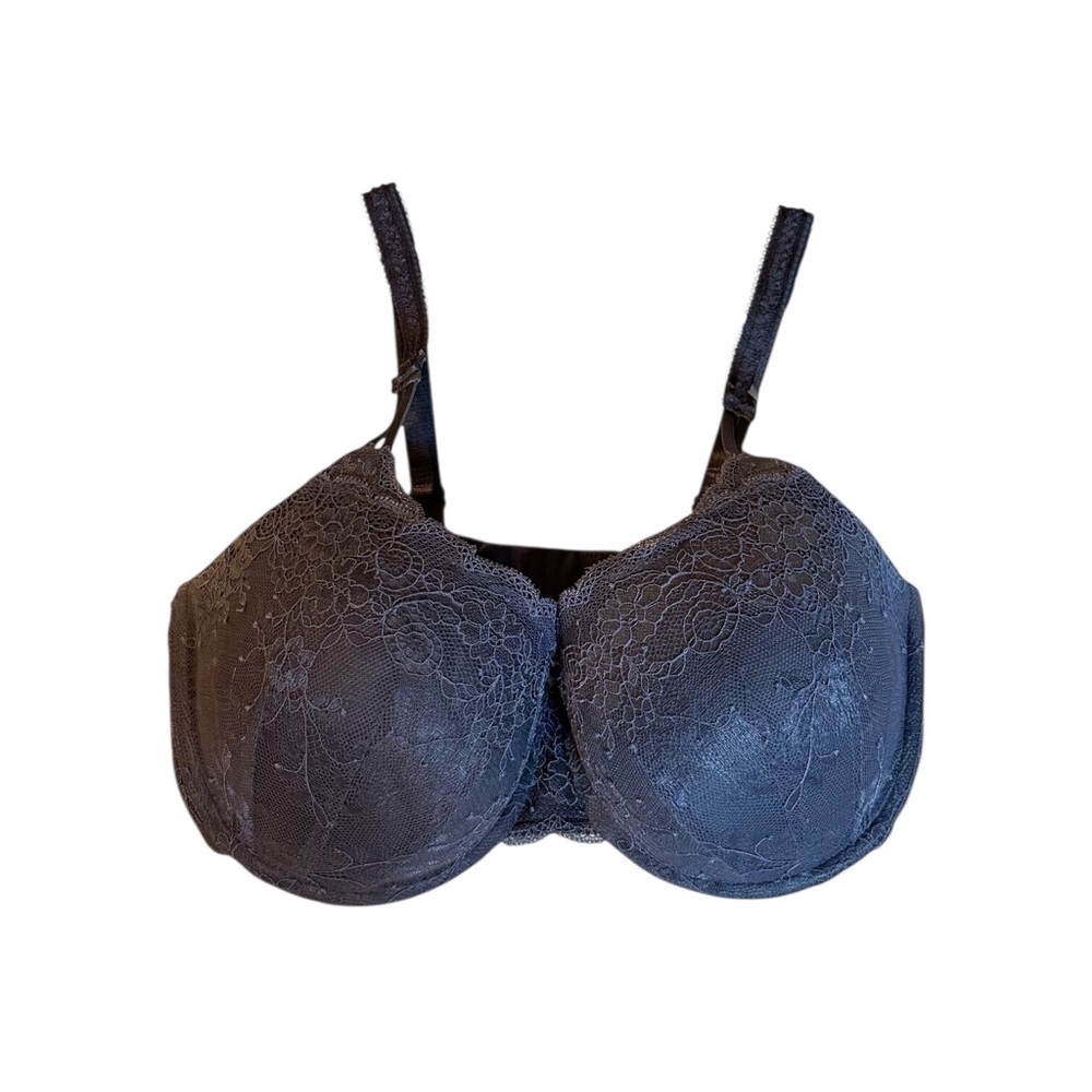 Marks & Spencer grey lace full coverage bra with molded underwire cups. 34D